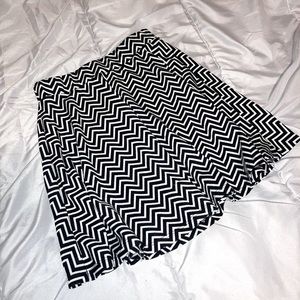 Chevron print small size skater skirt